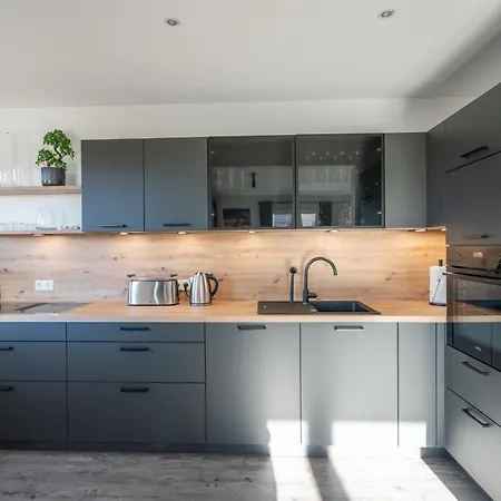 Supreme City Dream Mit Terrasse Und Parkplatz - 110M² Dresda Esterno foto